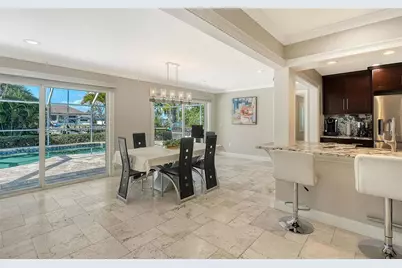 121 Holly Avenue, Sarasota, FL 34243 - Photo 14