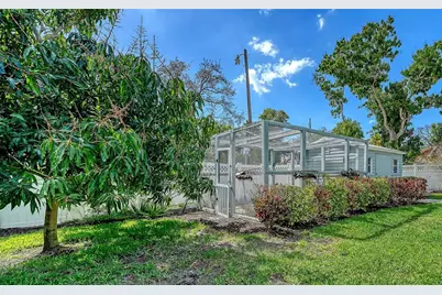 121 Holly Avenue, Sarasota, FL 34243 - Photo 40