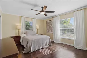 1467 Georgetowne Dr, Sarasota, FL 34232 - Photo 22