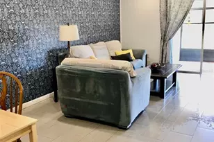 102 Capri Isles Blvd, Venice, FL 34292 - Photo 4