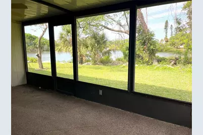 2807 48th Ave Dr W, Bradenton, FL 34207 - Photo 20