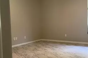 2807 48th Ave Dr W, Bradenton, FL 34212 - Photo 12