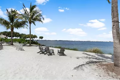 289 Sapphire Lake Drive #202, Bradenton, FL 34209 - Photo 38