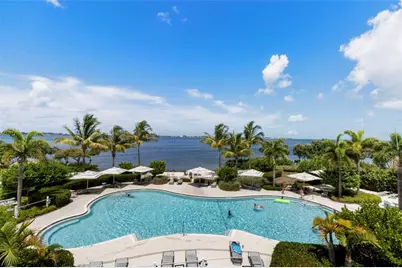 289 Sapphire Lake Drive #202, Bradenton, FL 34209 - Photo 36