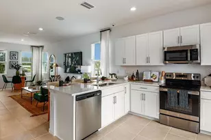 10609 Orbit Ter, Sarasota, FL 34241 - Photo 4