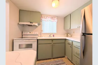 2309 Canal Drive #F4, Bradenton, FL 34207 - Photo 2