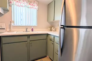 2309 Canal Dr, Bradenton, FL 34207 - Photo 6