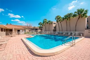 2657 Woodgate Ln, Sarasota, FL 34231 - Photo 20