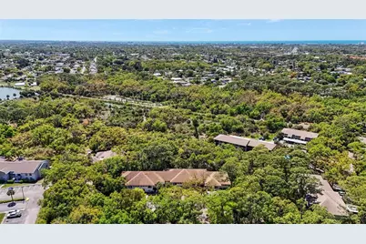 3324 Thornwood Road #3324, Sarasota, FL 34231 - Photo 38