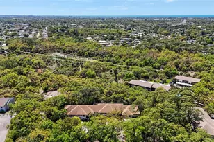 3324 Thornwood Rd, Sarasota, FL 34231 - Photo 38