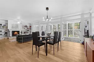 3324 Thornwood Rd, Sarasota, FL 34231 - Photo 4