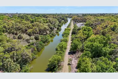 3324 Thornwood Road #3324, Sarasota, FL 34231 - Photo 48