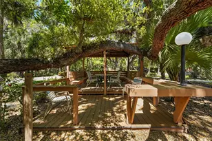 3324 Thornwood Rd, Sarasota, FL 34231 - Photo 56