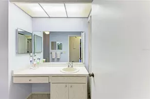 3405 Tallywood Ln, Sarasota, FL 34237 - Photo 40