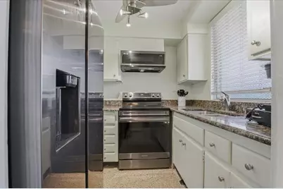 200 N Betty Lane #1C, Clearwater, FL 33755 - Photo 6
