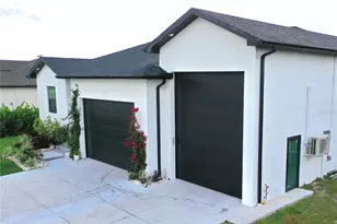 1174 March Dr, Port Charlotte, FL 33953 - Photo 8