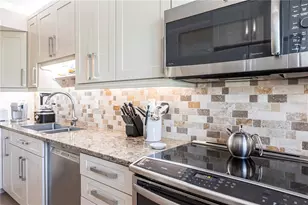 1531 Clower Creek Dr, Sarasota, FL 34231 - Photo 12