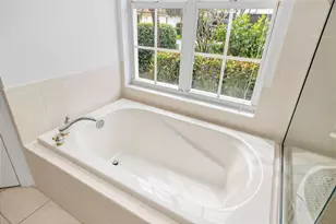 7418 Monte Verde, Sarasota, FL 34238 - Photo 32