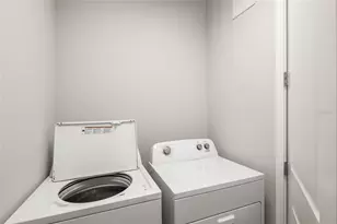 8600 Sundance Loop, Sarasota, FL 34238 - Photo 36