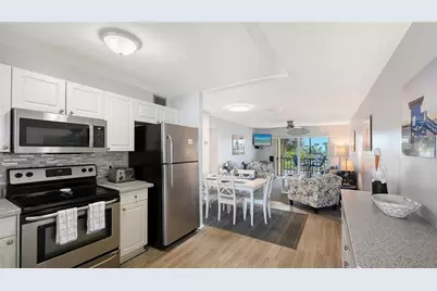 901 Beach Road #205, Sarasota, FL 34242 - Photo 10