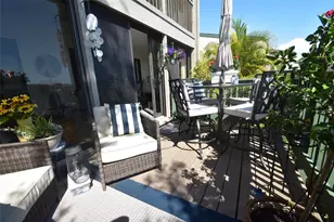 1510 Pelican Point Dr, Sarasota, FL 34231 - Photo 10