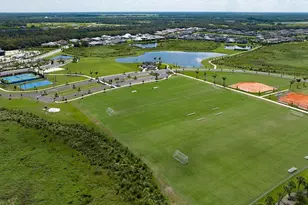 10613 Orbit Ter, Sarasota, FL 34241 - Photo 30