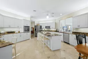 2067 Tocobaga Ln, Nokomis, FL 34275 - Photo 12
