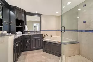 575 Sanctuary Dr, Longboat Key, FL 34228 - Photo 28