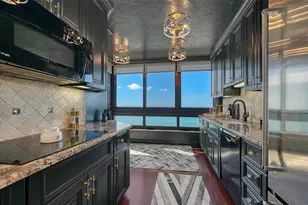 575 Sanctuary Dr, Longboat Key, FL 34228 - Photo 18