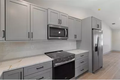 17203 Chase Avenue, Port Charlotte, FL 33948 - Photo 10