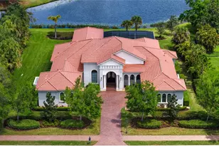 4127 Founders Club Dr, Sarasota, FL 34240 - Photo 4