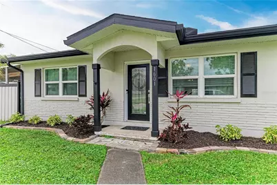 1601 9th Street W, Palmetto, FL 34221 - Photo 2