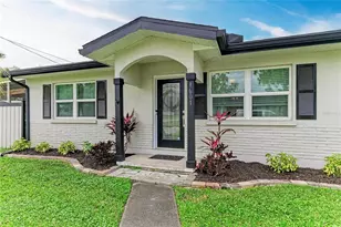 1601 9th St W, Palmetto, FL 34221 - Photo 2