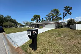 2003 48th St W, Bradenton, FL 34209 - Photo 1