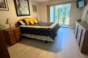 3176 Lake Bayshore Dr, Bradenton, FL 34205 - Photo 16