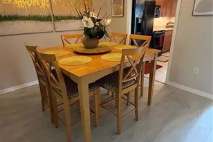 3176 Lake Bayshore Dr, Bradenton, FL 34205 - Photo 4