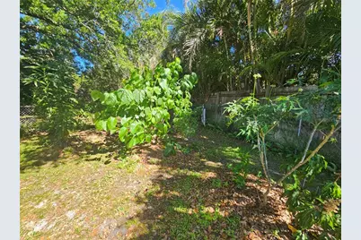 2303 45th Street E, Bradenton, FL 34208 - Photo 70