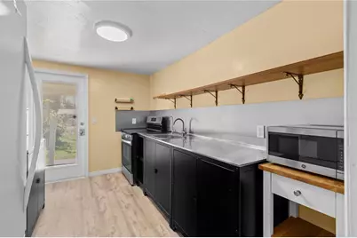 2303 45th Street E, Bradenton, FL 34208 - Photo 26