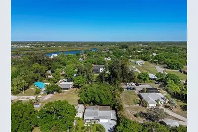 2303 45th Street E, Bradenton, FL 34208 - Photo 76