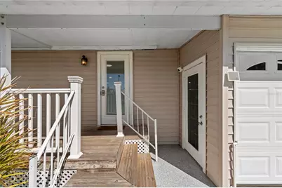 2303 45th Street E, Bradenton, FL 34208 - Photo 14
