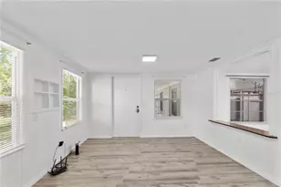 2303 45th St E, Bradenton, FL 34208 - Photo 20