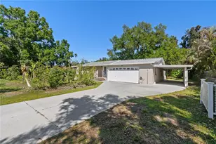 2303 45th St E, Bradenton, FL 34208 - Photo 4