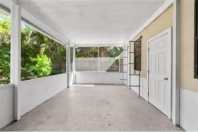 2303 45th Street E, Bradenton, FL 34208 - Photo 42