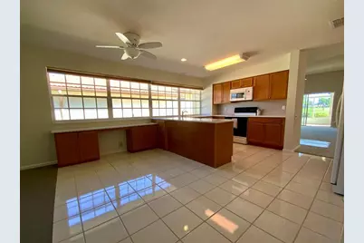 4310 Murfield Drive E, Bradenton, FL 34203 - Photo 18