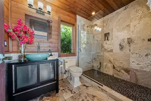 3750 Bayou Louise Ln, Sarasota, FL 34242 - Photo 40