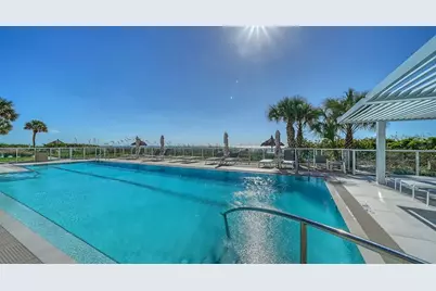 2425 Gulf Of Mexico Drive #14E, Longboat Key, FL 34228 - Photo 30