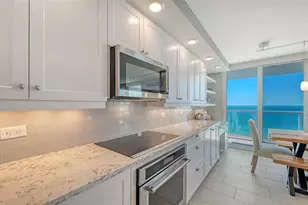 2425 Gulf Of Mexico Dr, Longboat Key, FL 34228 - Photo 8