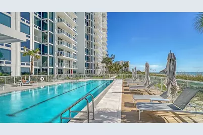 2425 Gulf Of Mexico Drive #14E, Longboat Key, FL 34228 - Photo 30