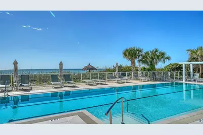 2425 Gulf Of Mexico Drive #14E, Longboat Key, FL 34228 - Photo 28