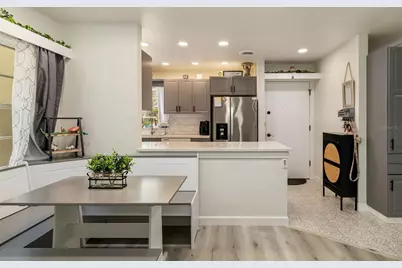 5023 Village Gardens Drive #29, Sarasota, FL 34234 - Photo 12